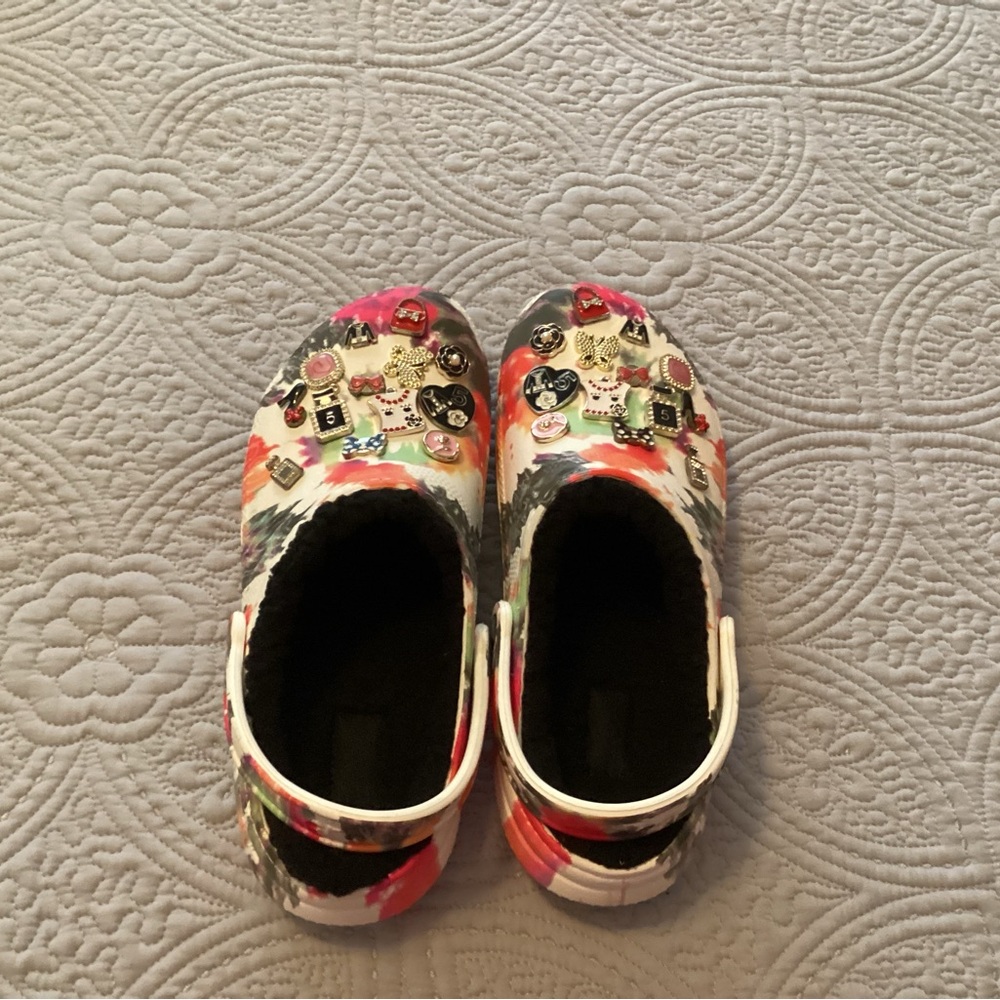 CROCS Multicolor Women's Clogs with Charms